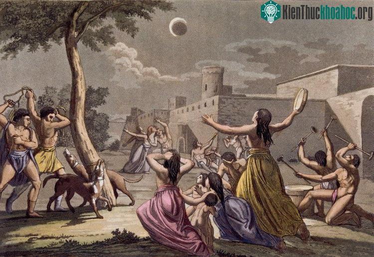 Những người Inca khua chiêng đánh trống cũng như quấy rối những con chó để tạo âm thanh inh ỏi nhằm đuổi loài thứ dữ ra khỏi vương quốc. (Ảnh: Corbis Archive).