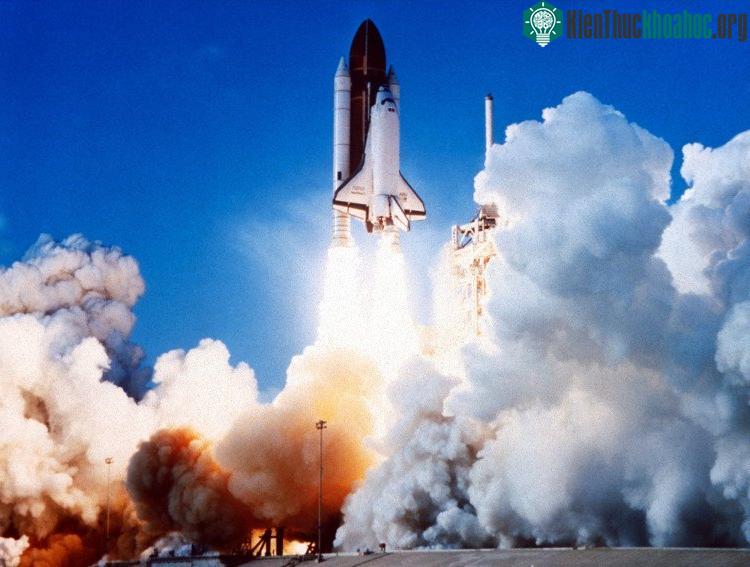 Tên lửa là một động cơ phản lực không lổ và có lực đẩy mạnh mẽ bậc nhất của công nghệ hiện tại.
