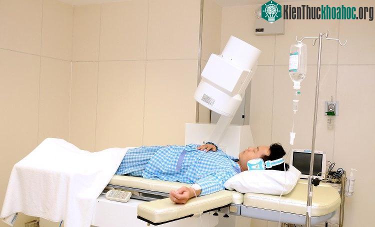 Tán sỏi thận qua da là giải pháp tiên tiến hiện đại nhất hiện nay.