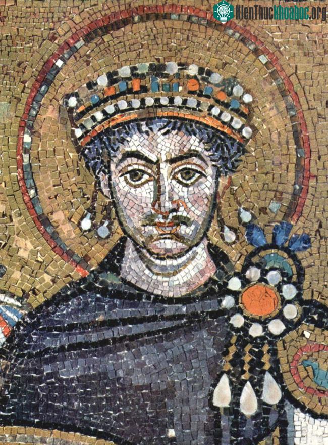 Hoàng đế Byzantine Justinian I.