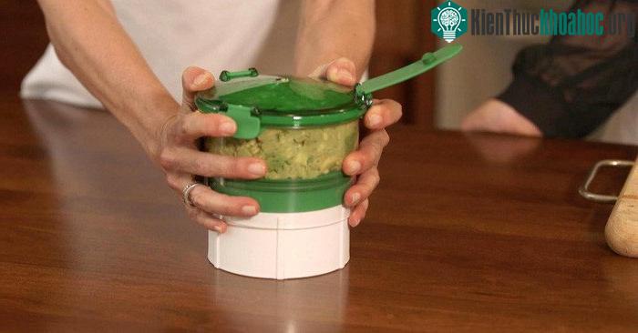 Sau 4 năm trời Guac-Lock mới chính thức ra đời - (Ảnh: CNBC).