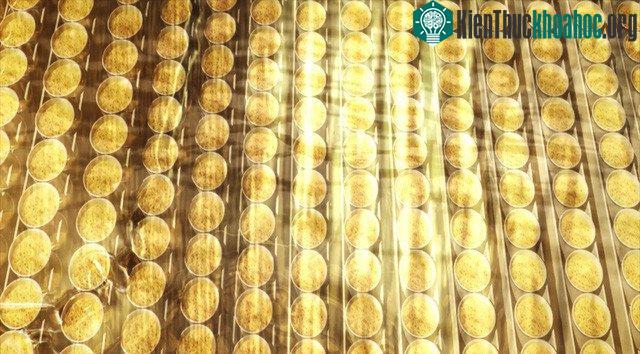Dầu sử dụng trong chiên mì ăn liền luôn luôn là dầu mới.