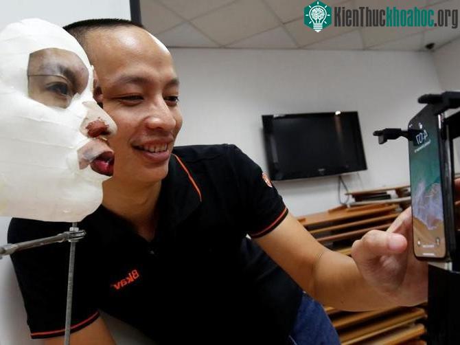 Face ID bị qua mặt bởi mặt nạ của Bkav