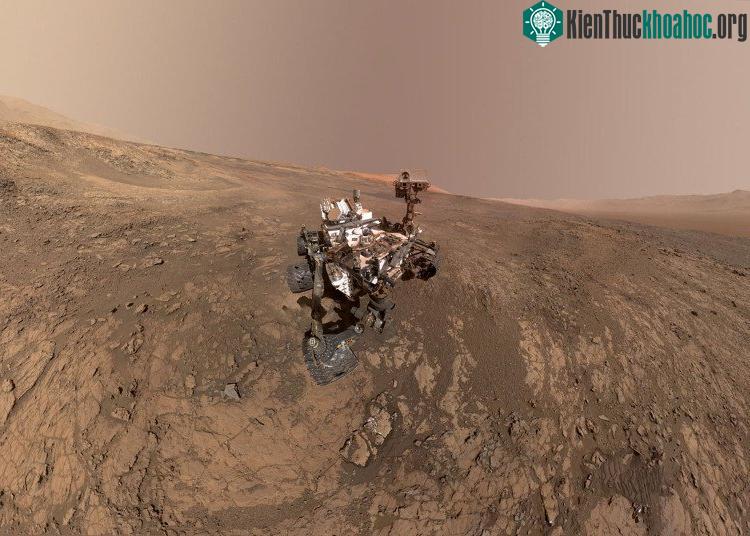 Robot thăm dò của NASA tranh thủ
