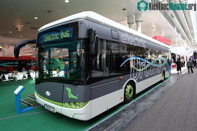 Năm 2017, thế giới hiện có 386 ngàn chiếc xe buýt điện đang hoạt động.