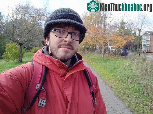 Bạn có thấy mũi mình to hơn khi chụp ảnh selfie?