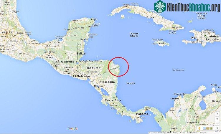 Theo MacGregor, Poyais nằm dọc theo nước Honduras.