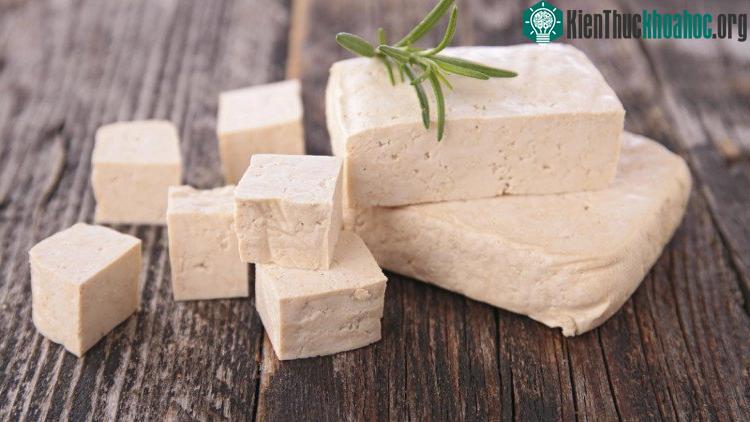 Một phần đậu phụ cung cấp 13% magie cần cho một ngày.