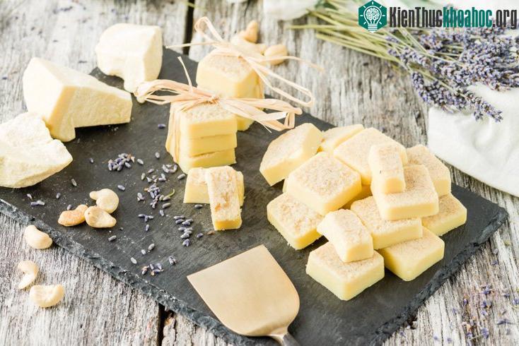 Nhật Bản thích tặng chocolate nhân dịp valentine trắng.