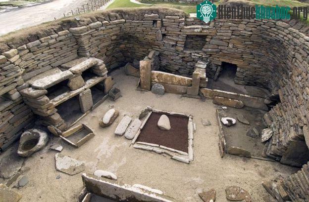 Ở Skara Brae, Orkneys thuộc Scotland còn có di chỉ của người cổ đại. (Ảnh: Reuters).