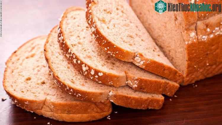 Dần dà bánh mì lát cắt đã hiện diện ở khắp mọi nơi.