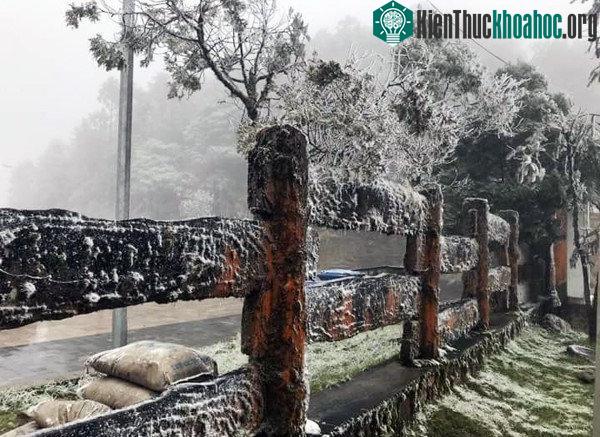Thấp nhất là ở Mẫu Sơn với -0,4 độ C.