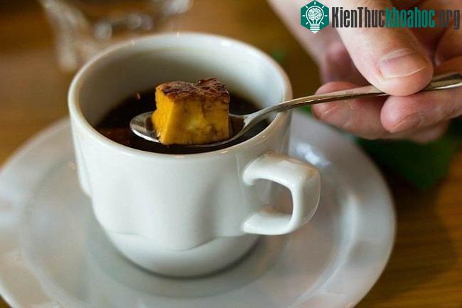 Phô mai chính là nguyên liệu độc đáo của món Kaffeost. (Ảnh: berchef_russia).
