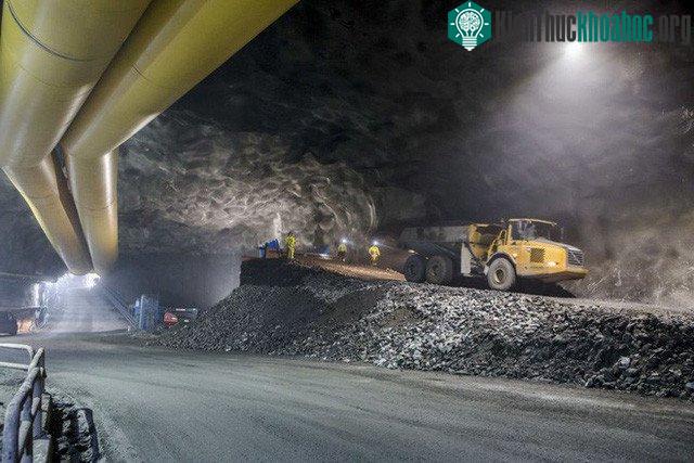 Điểm sâu nhất của hầm sẽ là 80 mét so với bề mặt hồ Mälaren.