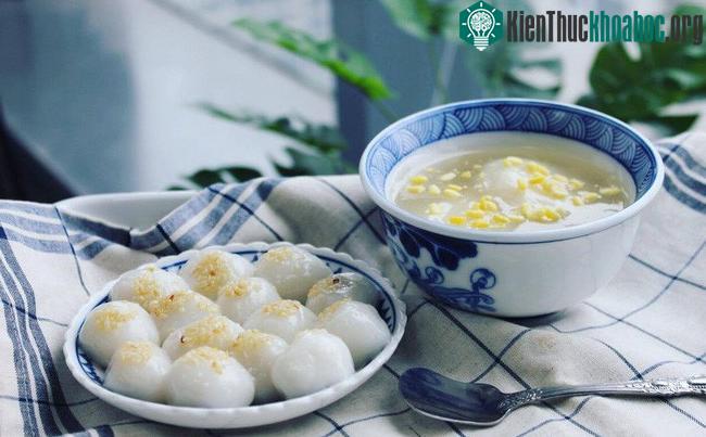 Bánh trôi bánh chay.