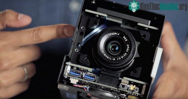 Camera Fluid Cam.