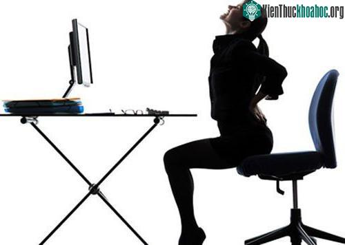 Ngồi nhiều giờ làm suy giảm cấu trúc trí nhớ của não.