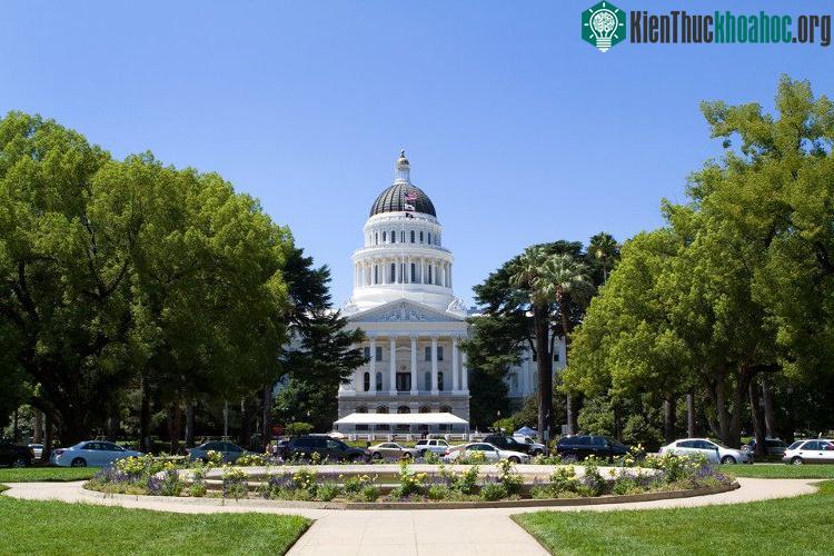 Sacramento