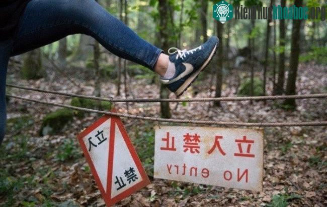 Đừng bao giờ coi thường biển cảnh báo.