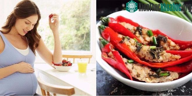 Phụ nữ mang thai thèm ăn đồ cay nóng khi hệ miễn dịch cùa họ bị yếu đi. (Ảnh minh họa).
