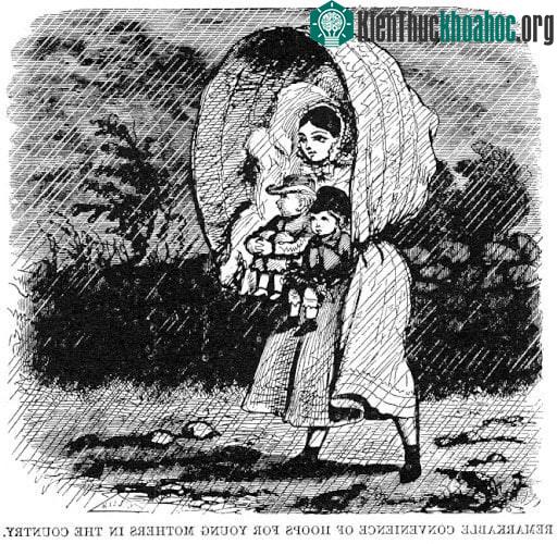 Thậm chí người ta có thể dùng khung thép ấy để thay áo mưa. Tiện vô cùng...