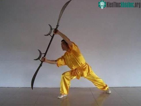 Chiếc Kê Đao Liêm hiện đại đã có phần được biến tấu so với Kê Đao Liêm trước kia. (Ảnh: Nguồn Internet).