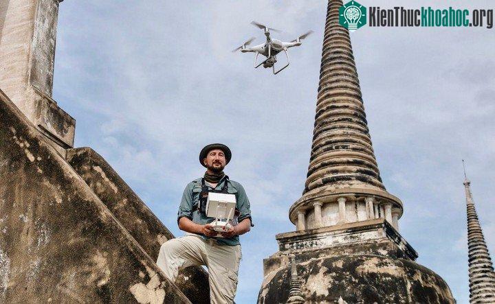 Nhân viên của Cyark thu thập dữ liệu