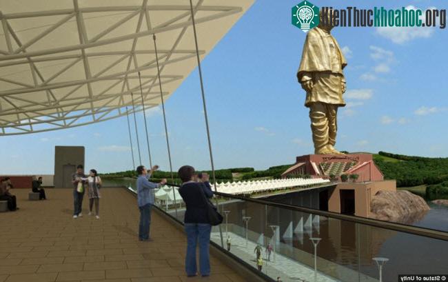 Ngay sát công trình tượng Statue of Unity là một khách sạn 3 sao với 128 phòng