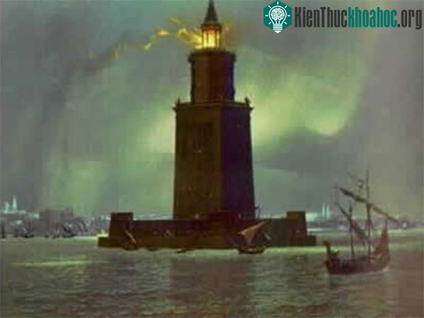 Về sau, người ta xây dựng pháo đài Qait Bey ở vị trí từng là nơi hải đăng Alexandria tọa lạc năm 1479