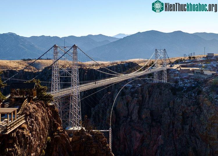 Cầu Royal Gorge, thành phố Canon, Colorado, Mỹ