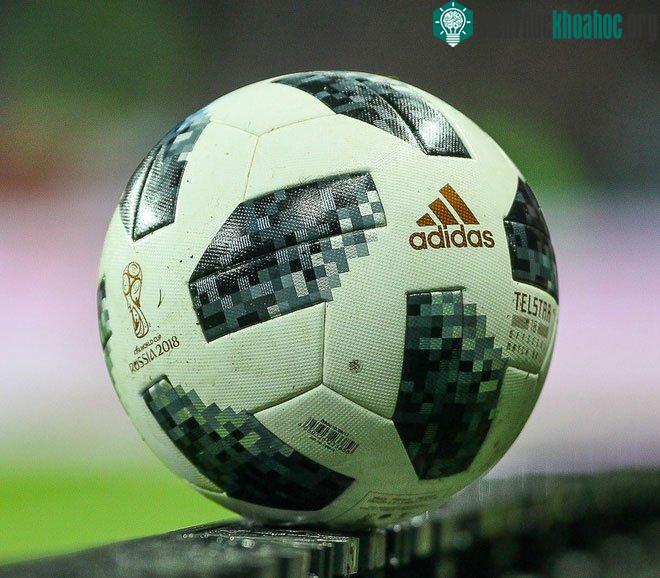 Quả bóng năm nay có tên Telstar 18.