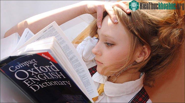 Tốc độ giảm do con người đang dành quá nhiều thời gian để tận hưởng tiện ích của công nghệ, thay vì đọc sách.