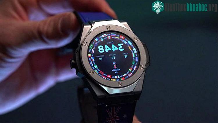Big Bang Referee 2018 FIFA World Cup Russia có giá không hề rẻ.