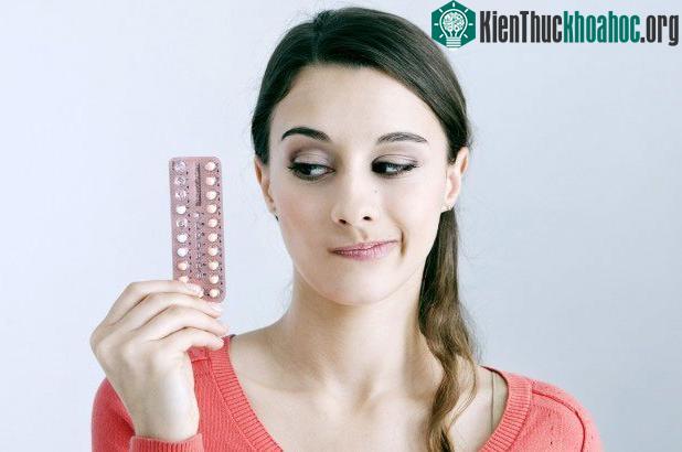 Phụ nữ dường như đang phải gánh nhiều trách nhiệm trong việc tránh thai hơn so với đàn ông.