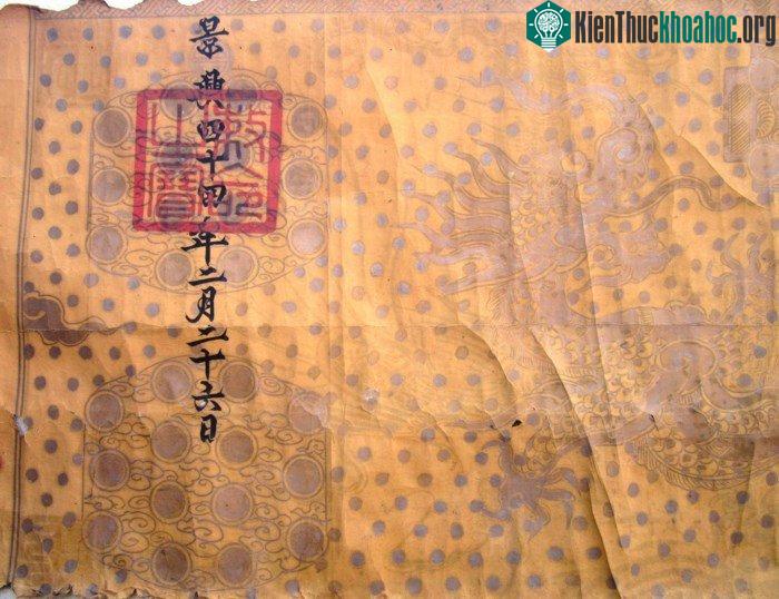 Mặt trước đạo sắc phong.