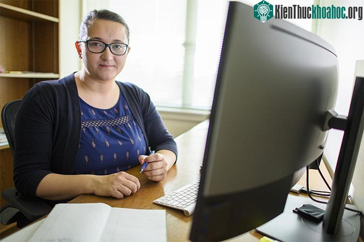 Marinka Zitnik, nghiên cứu sinh ngành khoa học máy tính tại Đại học Stanford - một trong những tác giả của công trình nghiên cứu.