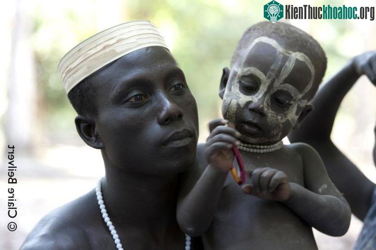 Người Jarawa rất cực đoan chuyện huyết thống.