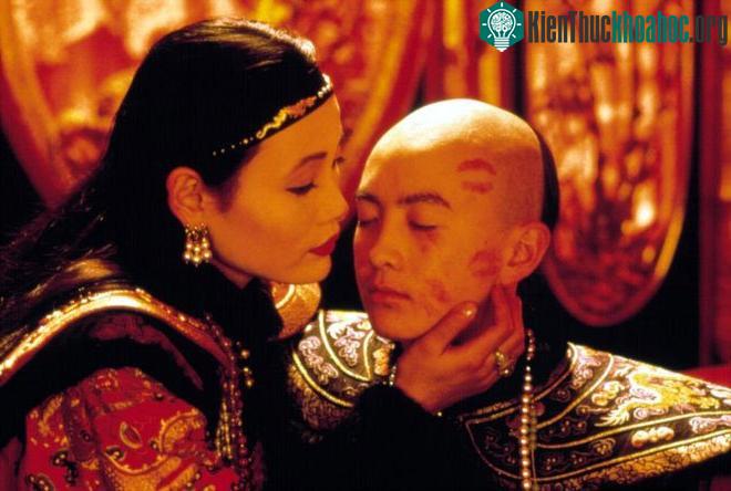 Năm 18 tuổi, Uyển Dung được chọn trở thành Hoàng hậu của vua Phổ Nghi. (Ảnh minh họa).