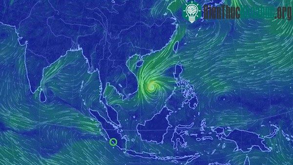 Sông ở miền Trung ngắn và dốc. Nếu có mưa lớn xuất hiện thường dễ dẫn đến lũ lụt lớn gây thiệt hại nặng nề. (Ảnh minh họa).