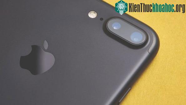 Apple là cái tên hay hơn rất rất nhiều so với bất kỳ cái tên nào khác mà chúng tôi có thể nghĩ đến, Steve Wozniak nói.