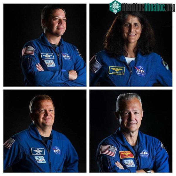 Từ trên xuống dưới, trái sang phải: Sunita Williams, Bob Behnken, Doug Hurley và Eric Boe.