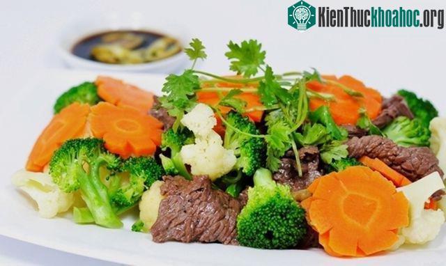 Bông cải xanh còn giúp gan phát huy chức năng giải độc và ngăn chặn các tế bào gây ung thư gan.