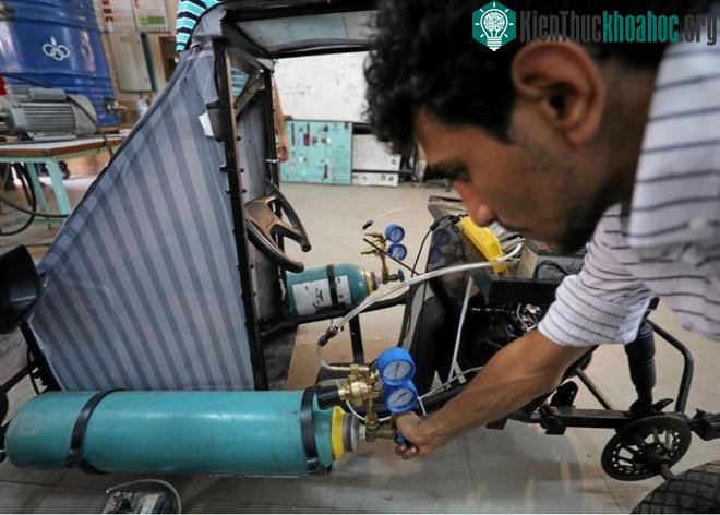 Chi phí lắp đặt một chiếc xe thân thiện với môi trường này cũng không quá đắt