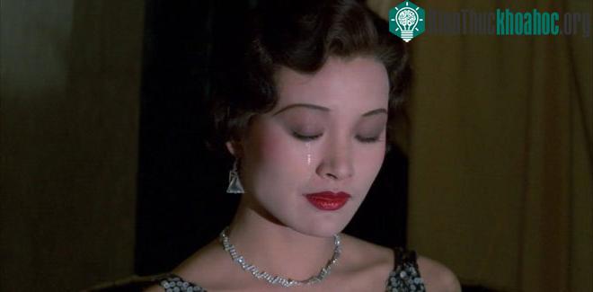 Sự hờ hững và xa cách của chồng khiến Uyển Dung vô cùng cô đơn, trống trải. (Ảnh minh họa).