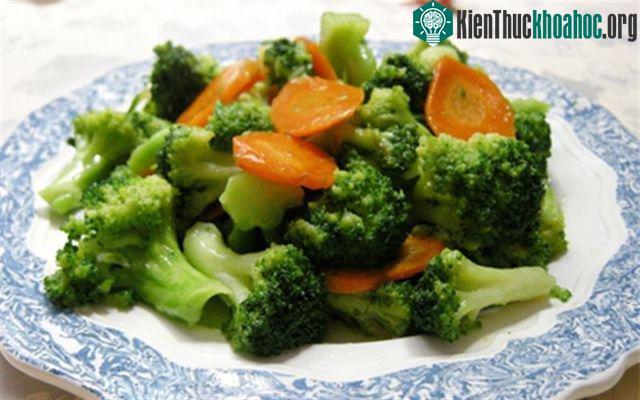 Bông cải xanh + cà rốt