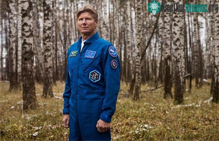 Phi hành gia Gennady Padalka
