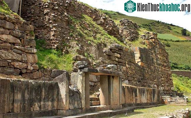 Ngôi đền cổ Chavín de Huántar ở Peru.
