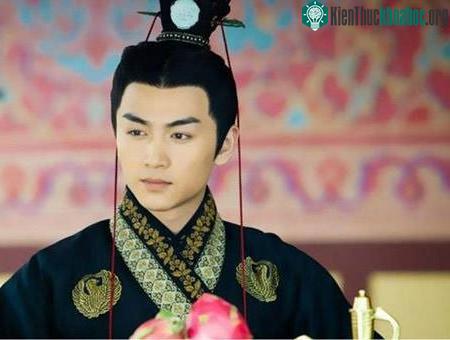 Sở thích quái đản của vị Hoàng đế trẻ tuổi bậc nhất Trung Hoa ảnh 0