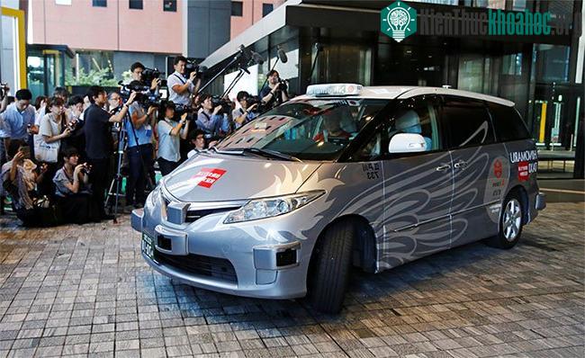Phương tiện tự động sẽ giúp dịch vụ taxi giảm chi phí và tiếp cận được nhiều người hơn.