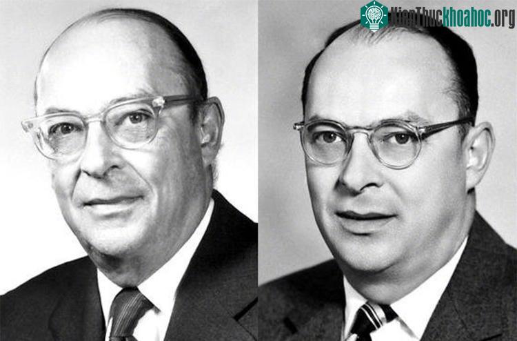 John Bardeen nhận giải Nobel Vật lý năm 1956 và năm 1972.
